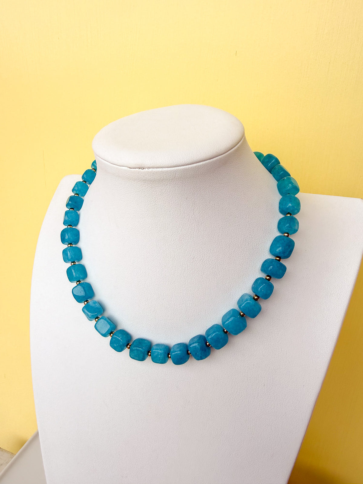 Faceted Square Glass Bead Necklace - 10mm - N0007