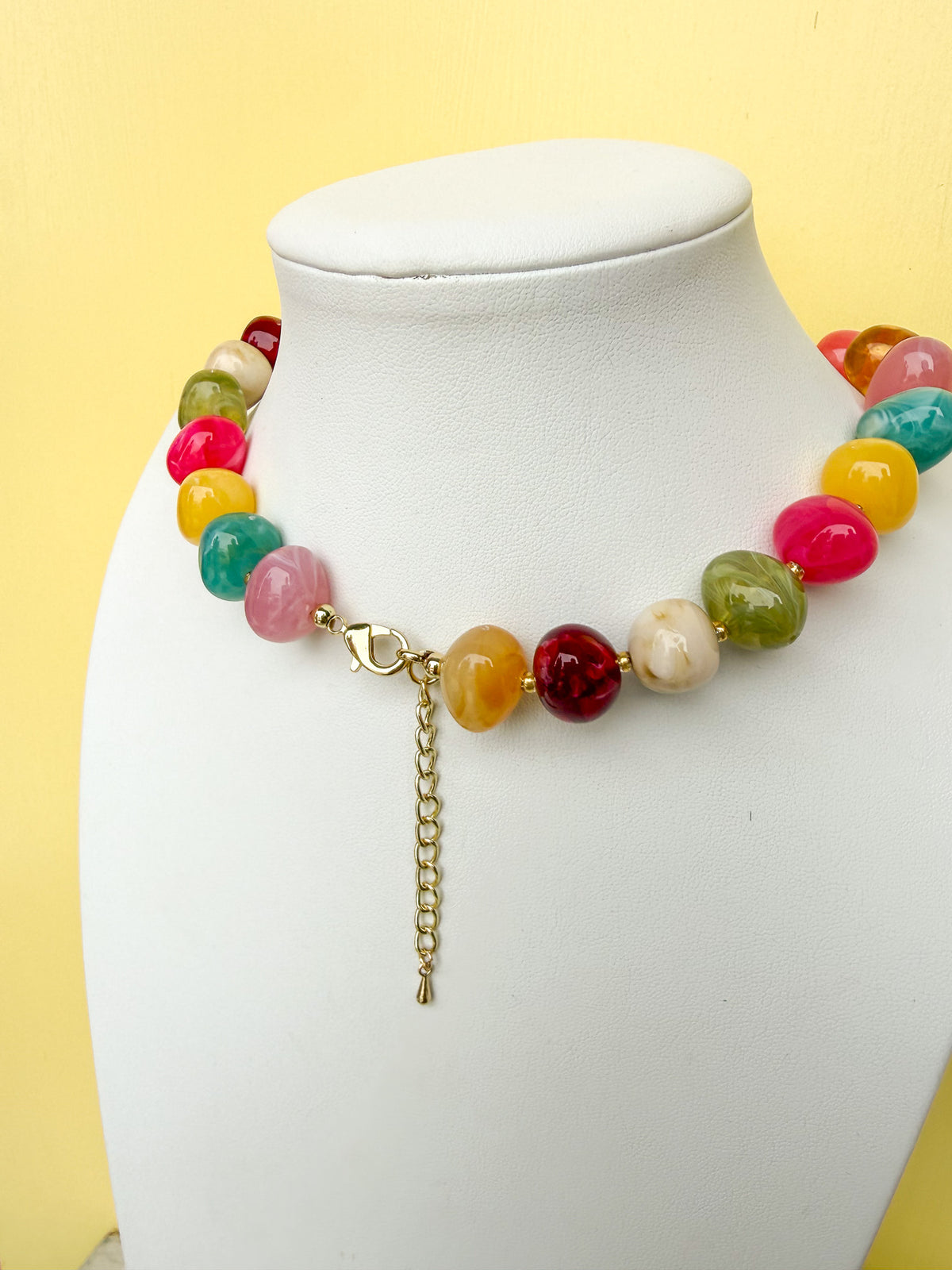 Oval Pebble Beaded Necklace With Heart Pendant - 20mm - N0011
