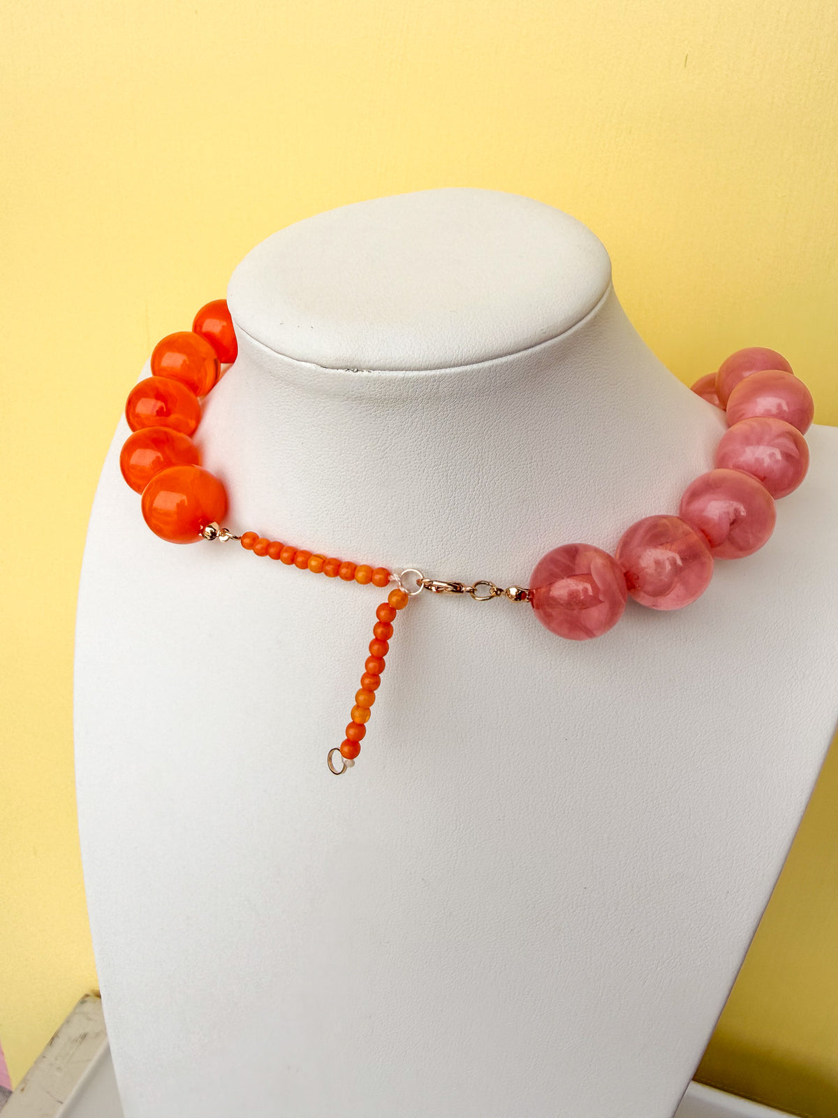 Colorblock Round Bead Necklace - 20mm - N0006