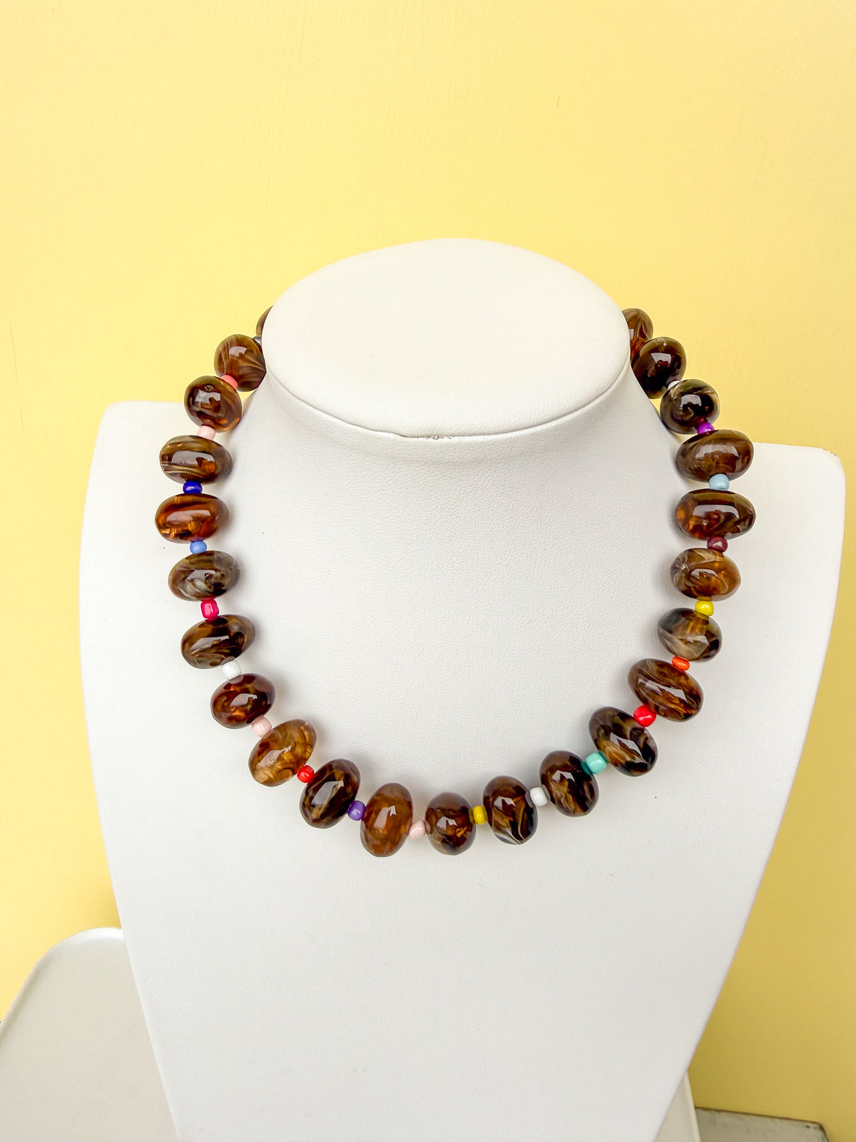 Medium Oval Acrylic Bead Necklace - 25mm - N0027